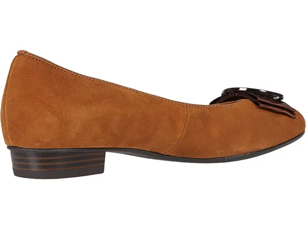 Ara Bambi Whiskey, 9.5, M