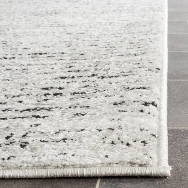 Safavieh Adirondack ADR117B 5&1x22 x 7&6x22 Ivory, Silver Area Rug