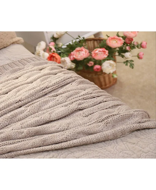 Happycare Textiles Soft Knitted Dual Cable Throw - Blush