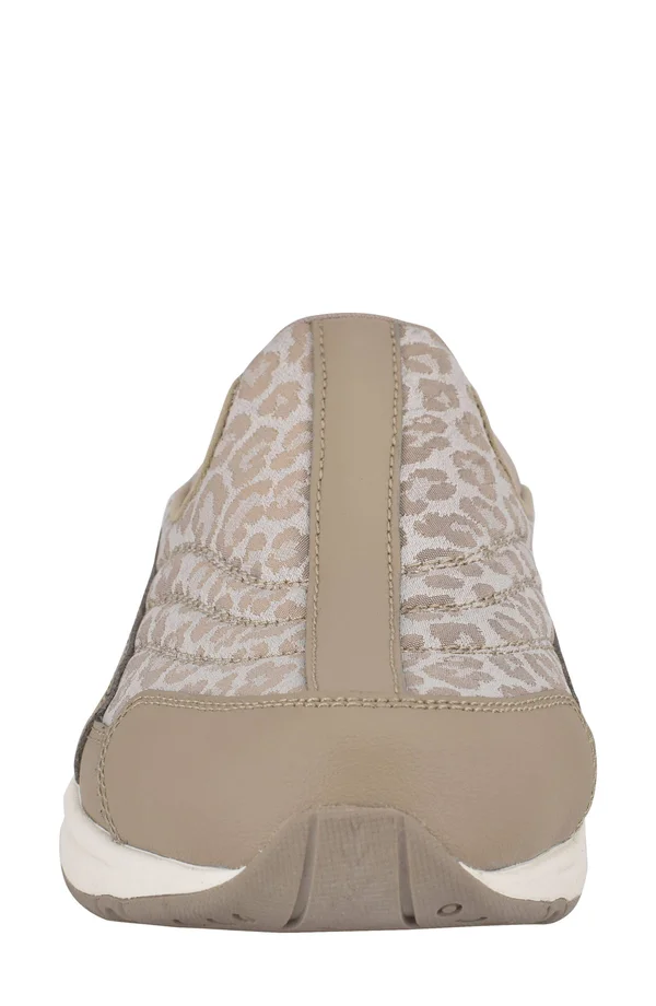 Easy Spirit Travel Time 7.5 Women's Light Taupe