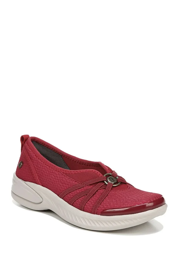 Bzees Women's Niche Slip On, Size: 7.5, Scarlet Mesh Fabric