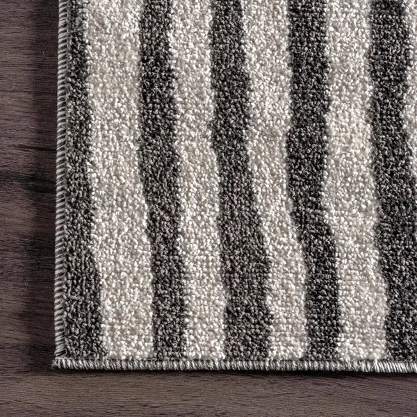 nuLOOM Quinn Jaggy Striped Area Rug, Size: 9& x 12&