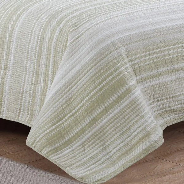 Estate Taj Quilt Set - Berry - Twin