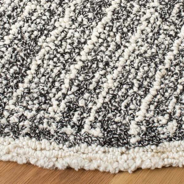 Safavieh Abstract 605 Area Rug - Ivory, Black, 6& x 6& Square
