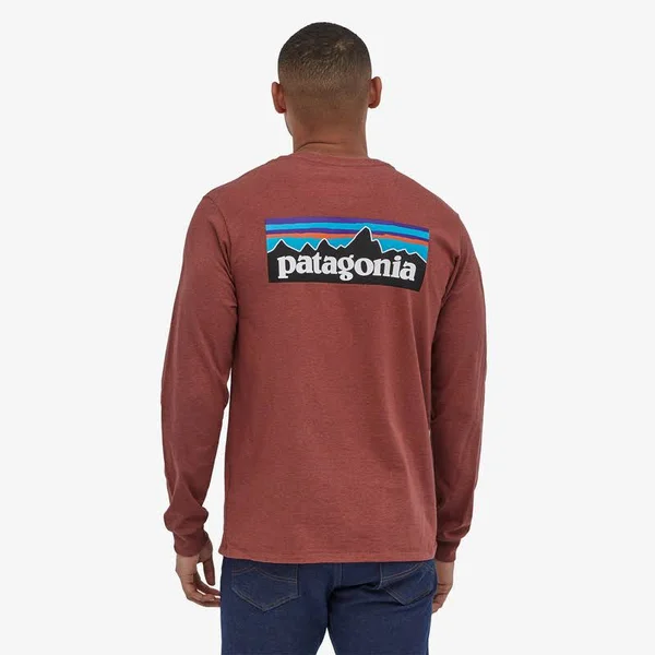 Patagonia Men's Long-Sleeved P-6 Logo Responsibili-Tee Crater Blue, M