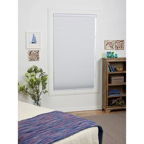 Eco Home Blackout 21x22 x 64x22 Cordless Cellular Shade in White