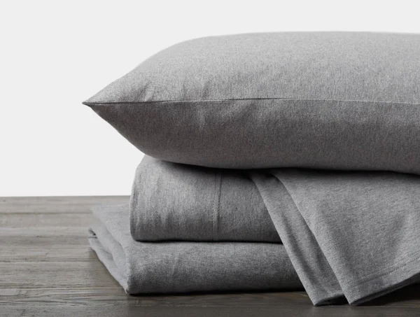 Coyuchi Organic Jersey Sheet Set (Queen - Gray Heather)