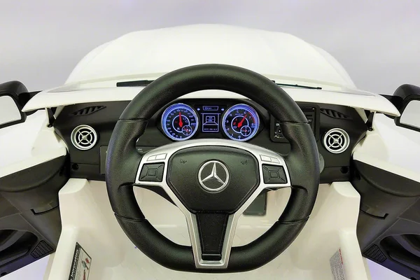 2017 Licensed Mercedes CLA45 AMG, Electric Kids Ride-On Car, Girls, 2-5 Years, MP3
