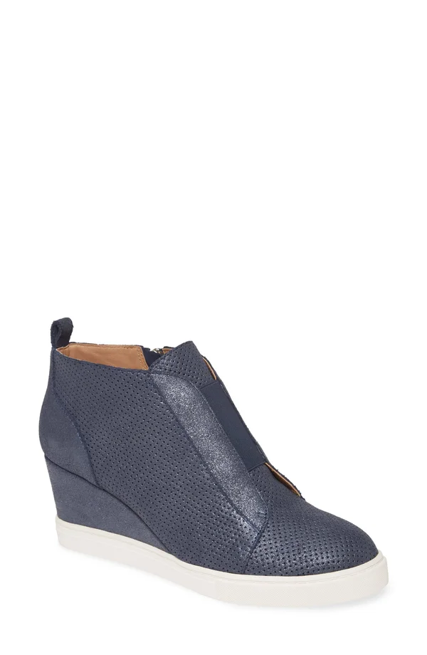 Women's Linea Paolo Felicia II Wedge Bootie Sapphire Suede, 5 M