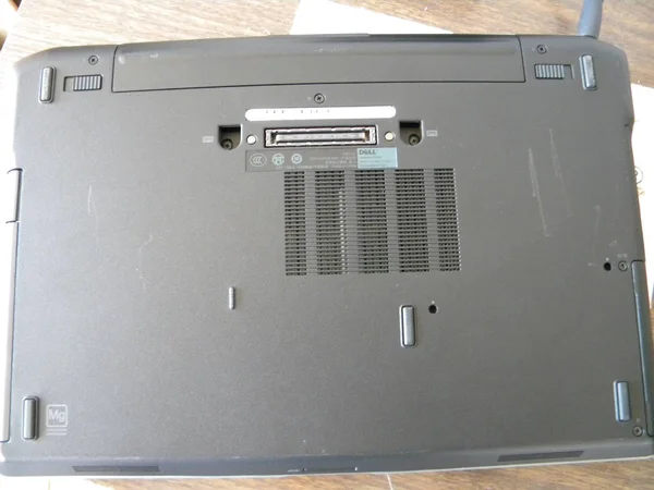 Dell Latitude E6330 13.3x22 Laptop i5-3320M - Windows 10 - Grade A