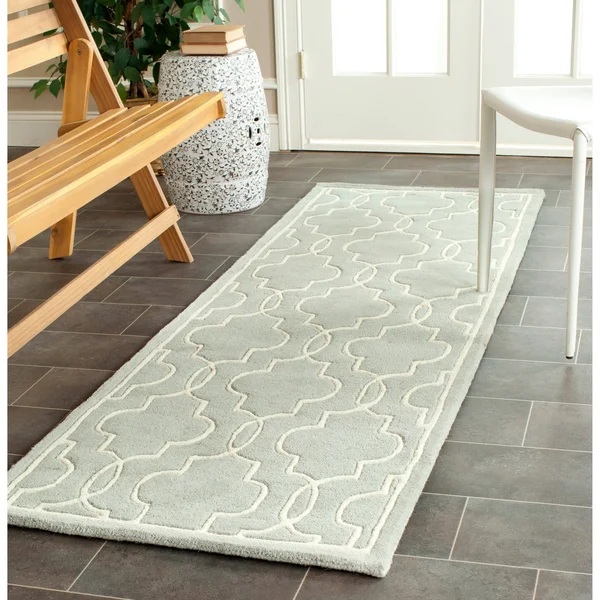 Safavieh Chatham Dark Blue & Ivory 5& x 5& Square Rug