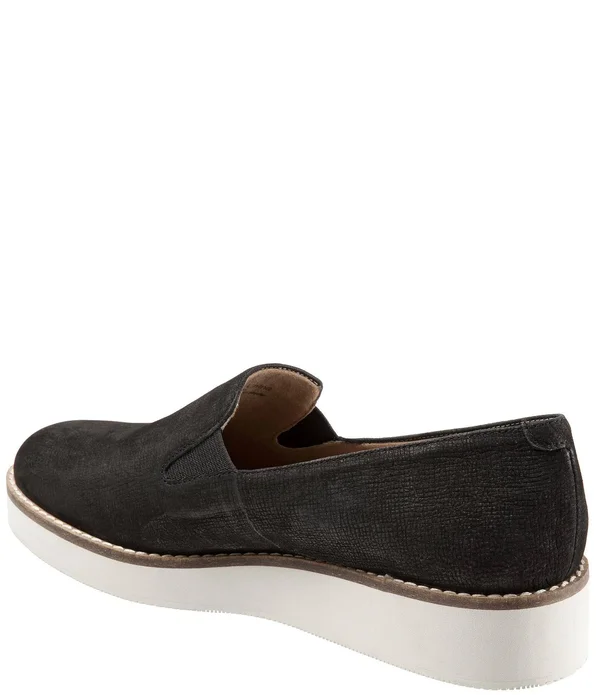 SoftWalk Women's Whistle Slip On, Size: 6.5, Black