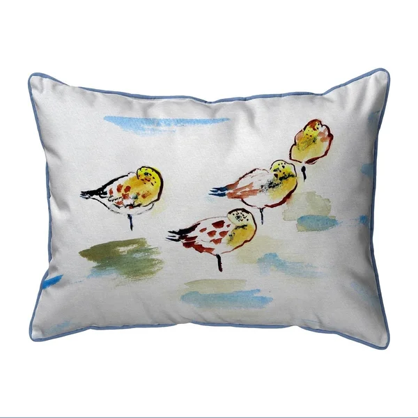 Betsy Drake ZP1044 20 x 24 in. Four Sanderlings Extra Large Zippered Pillow - 22" x 22"