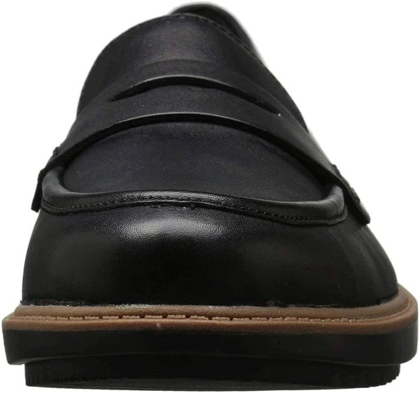 Clarks Women's Raisie Eletta Penny Loafer - Size: 8.5, Black