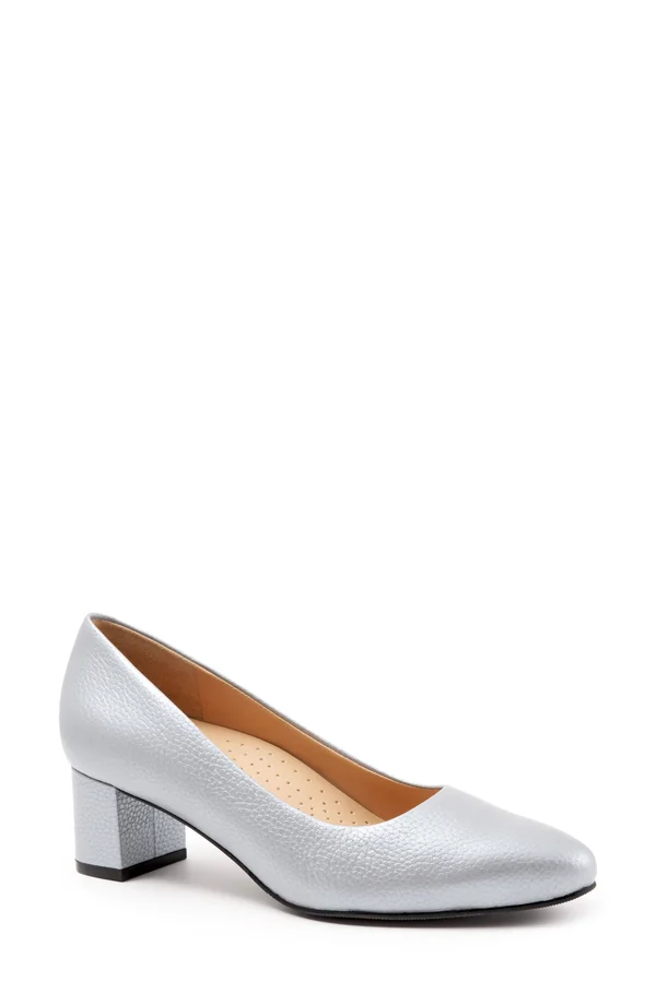 Trotters Women's Kari Pump - Color: Grey, Size: 10.5