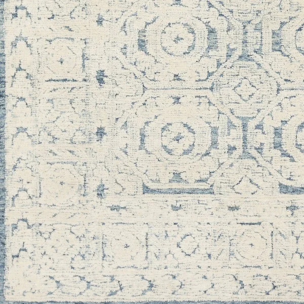 Transitional BHS-0047367 Tufted Wool Blue Medallion Area Rug