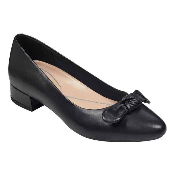 Easy Spirit Women's Calasee Pointed Toe Pump - Size: 6.5, Black