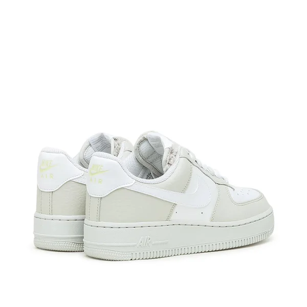 Nike Wmns Air Force 1 &07 Light Bone