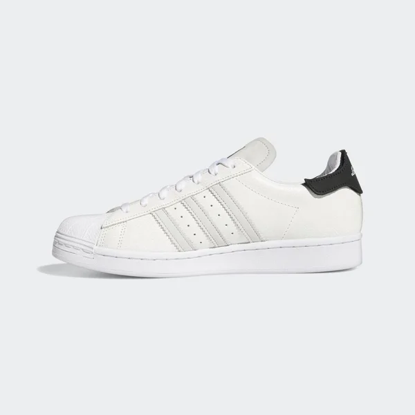 Adidas Superstar Sneaker - Size 5 - White at Nordstrom Rack