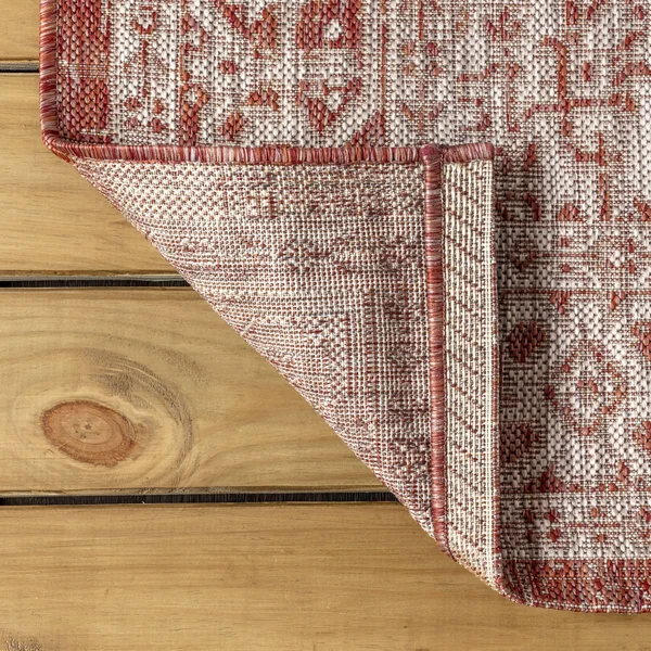 Jonathan Y Sinjuri Medallion Textured Weave Indoor/Outdoor Area Rug - 5& Square - Red/Taupe