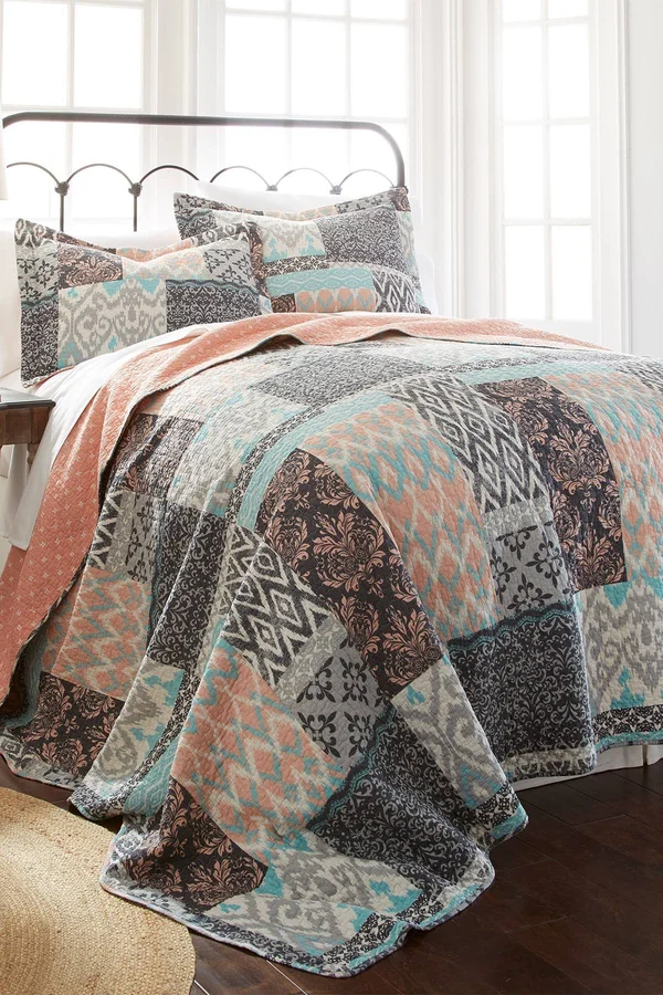 100% Cotton 3 Piece Printed Reversible Quilt Set - Sylvia King