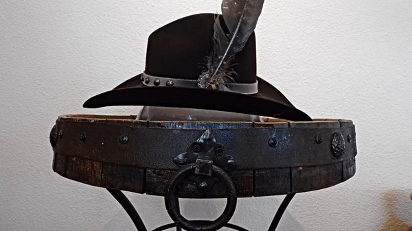 Stetson 69 Broken Bow 4X Buffalo Fur Hat - Chocolate