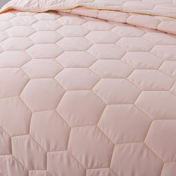 Dream on Honeycomb Down-Alternative Blanket - Grey, Twin