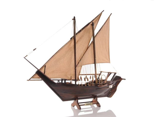 Old Modern Handicrafts Dhow Medium