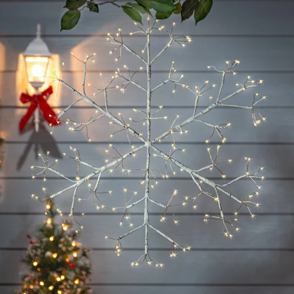 Gerson 24-Inch Diameter Battery Operated Firecracker LED Lighted Hanging Snow Flake with Outdoor Battery Box, White