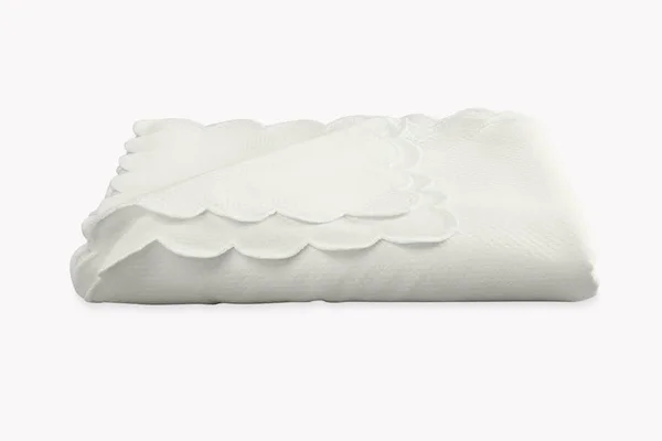 Matouk Savannah Gardens Tablecloth in Bone, Linen, 68 in W x 90 in L Oblong Size