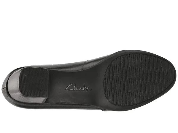 Women's Clarks Rosalyn Belle - Size: 9.5, Black