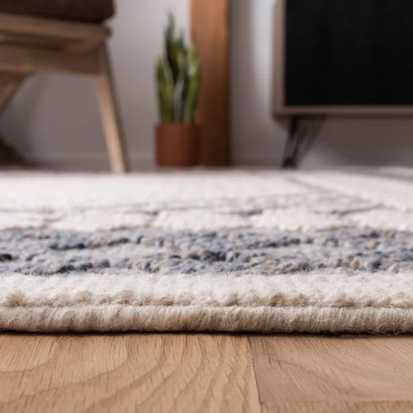 Safavieh Natura Rug Collection NAT625N - Cream - Navy - 3' x 5'