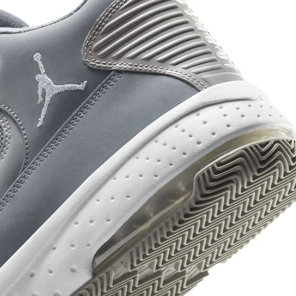 Jordan Max Aura 2 Men's Shoes in Grey - Size: 7.5, CK6636-012