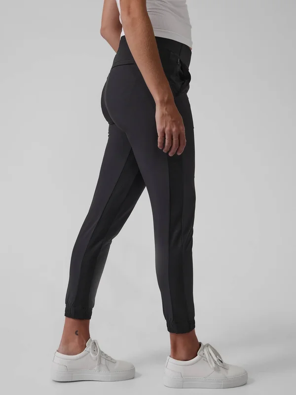 Athleta Women's Brooklyn Jogger Black Tall Size 12