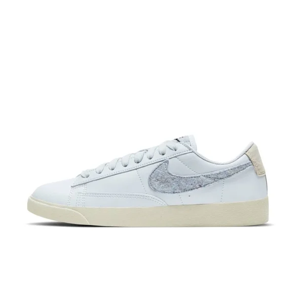 Nike Blazer Low SE Blue Women's Shoes - Size: 7.5