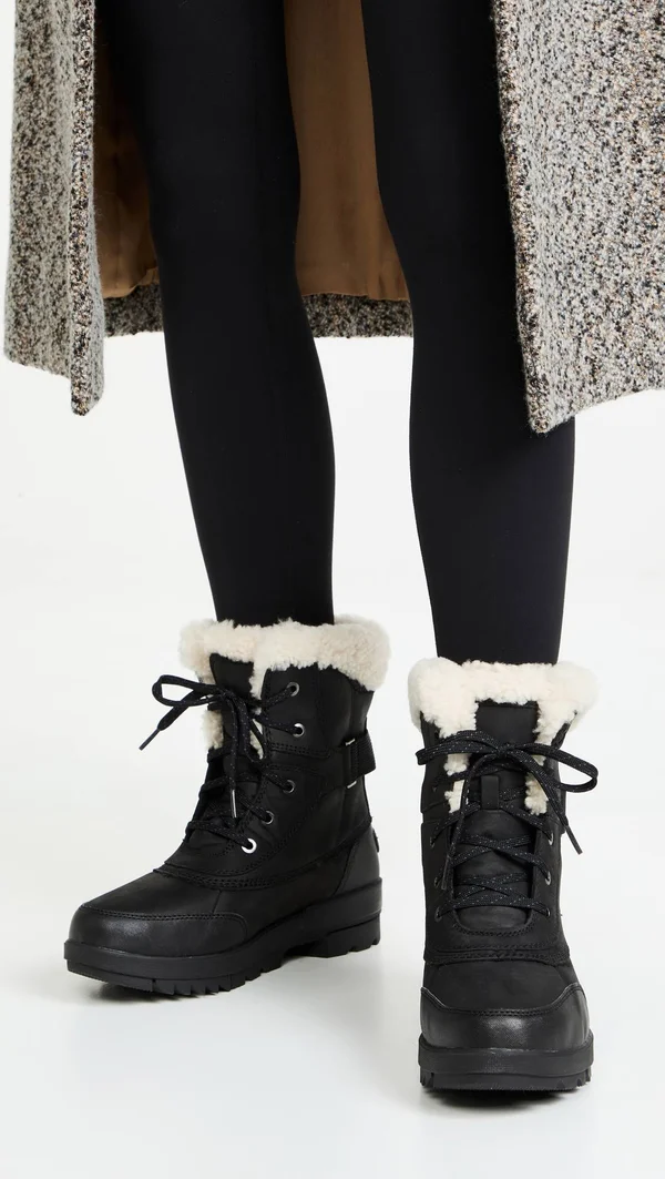 Sorel Women's Tivoli IV Parc Boot - 6 - Black, Sea Salt