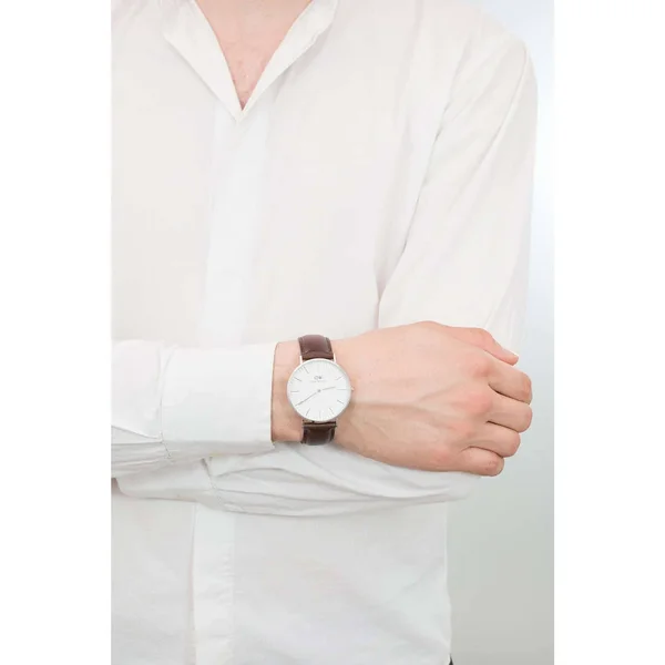 Daniel Wellington Bristol watch 40 mm