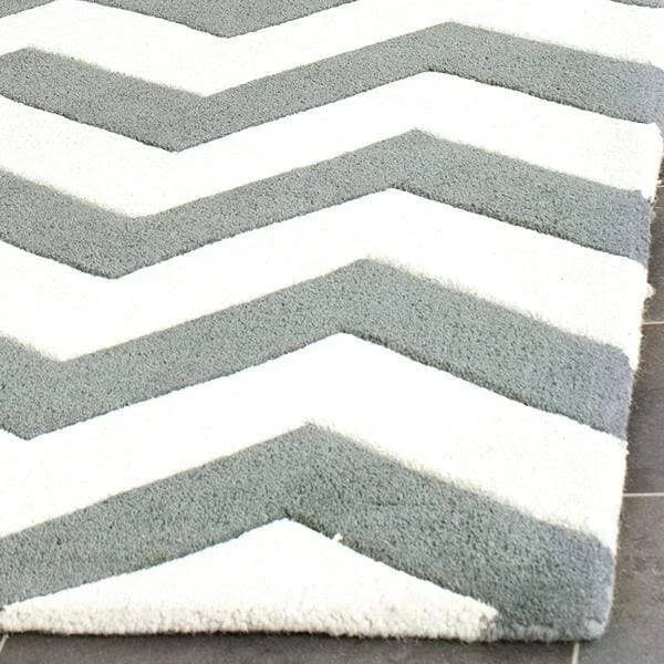 Safavieh Chatham CHT715D Dark Grey, Ivory 7& x 7& Round Area Rug