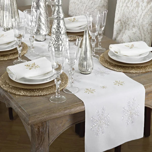 Saro Neve Snowflake Napkin (Set of 8)