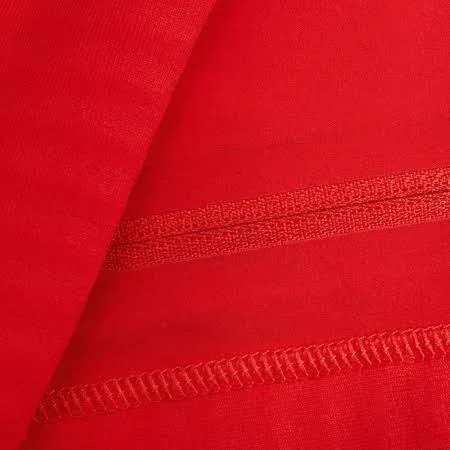 Mammut Versatile and Comfortable Midlayer Hooded Jacket Red M
