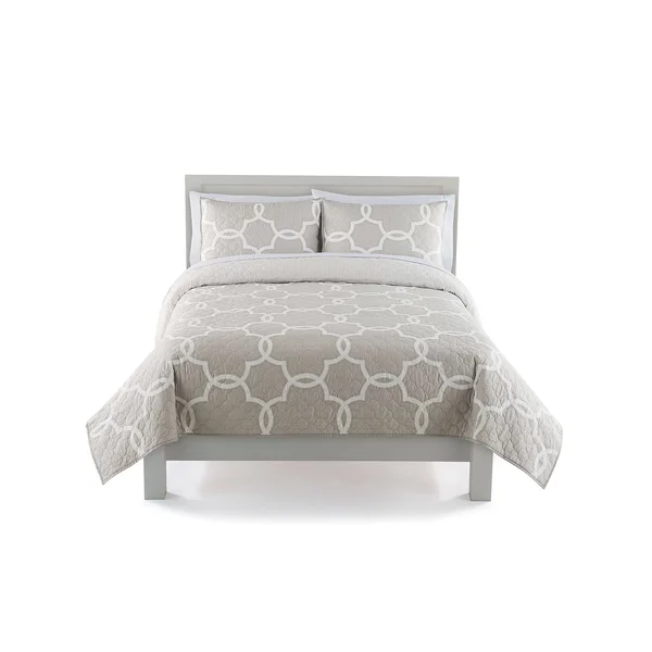 The Big One Reversible Geo Quilt and Sham Set - Brown, King