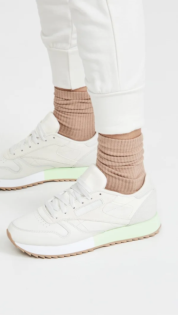 Reebok Classic Leather Ripple White Women's Running Shoes - Size: 5.5