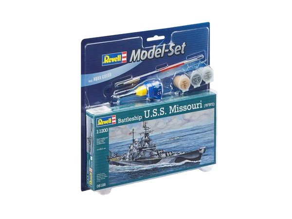 Revell Battleship USS Missouri