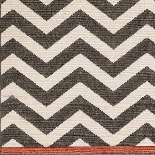 Clay Alder Home Sakonnet Chevron Indoor/ Outdoor Area Rug - 7&6 x 10&9 Black
