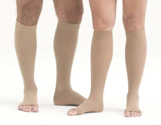mediven - Plus, 30-40 mmHg, Knee High Extra Wide Calf Open Toe-Size II