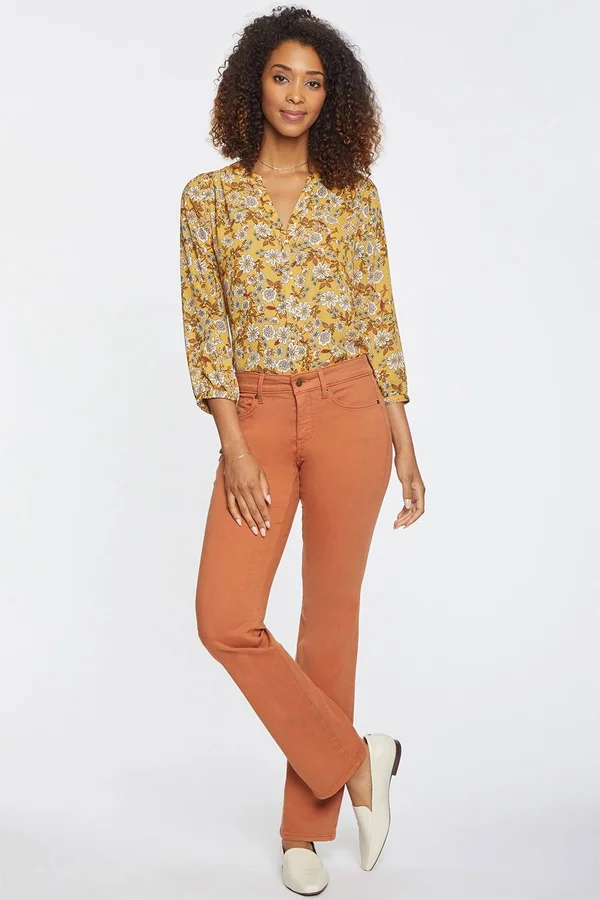 Nydj Marilyn Straight Leg Stretch Jeans, Size 6 in Walnut at Nordstrom