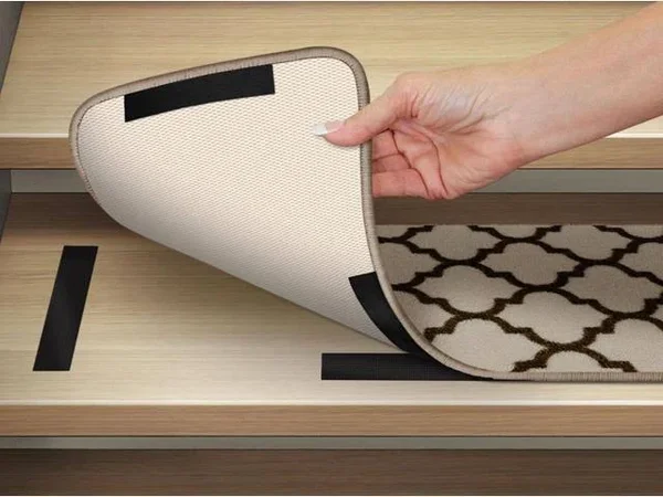 Set of 15 Attachable Indoor Carpet Stair Treads - Moroccan Trellis Lattice - Vanilla Cream & Coffee Brown - 9 Inches x 36 In