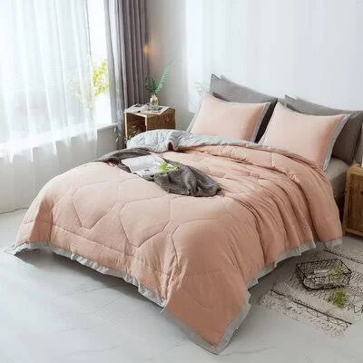 Spinelli Reversible Comforter Set Bungalow Rose Color: Peach, Size: King Comforter + 2 Shams