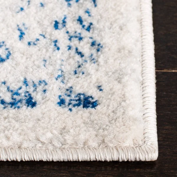 Safavieh Evoke Silver, Ivory Area Rug; 4& x 6&