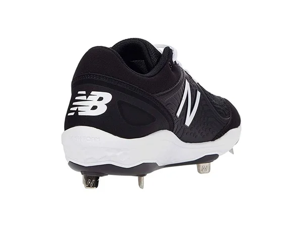New Balance 3000V5 Metal Black/White Men's Baseball Cleat Shoes - Size: 12.5